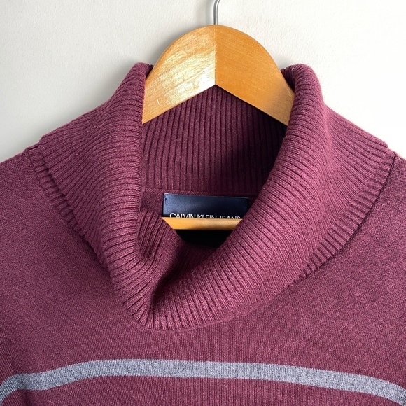 Calvin Klein Jeans Women's Burgundy Striped Turtleneck Sweater Size‎ X-Large - Picture 4 of 13